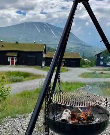 - In & Out - Mountain View * Gaustablikk